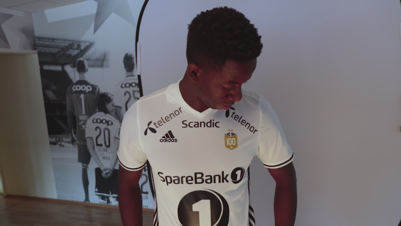 - En ære å spille med jubileumsmerket